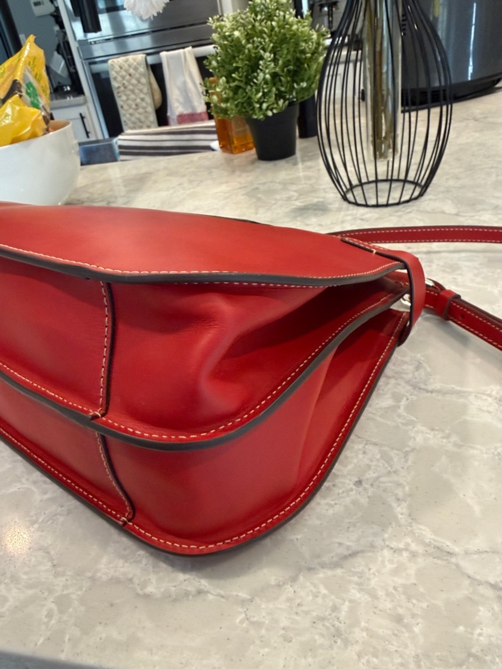 Dooney and Bourke alto Viola bag - Picture 7 of 14